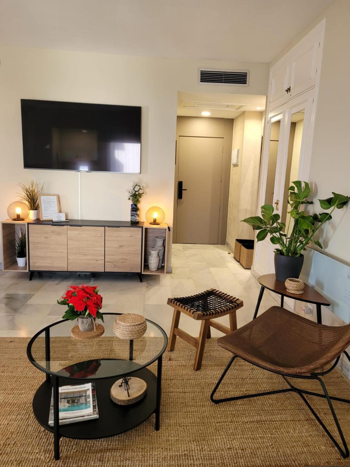 New & Beautiful Loft In Puerto Banus Marbella Exterior foto